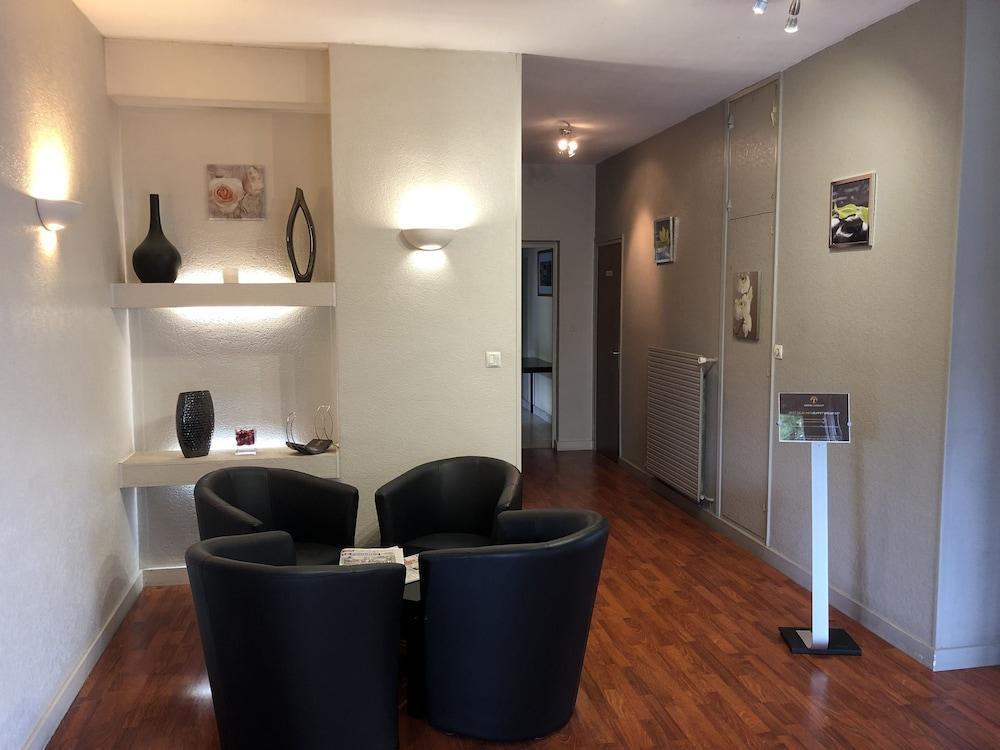 Adonis Lyon Est Hotel Artys Saint-Priest-en-Jarez Dış mekan fotoğraf