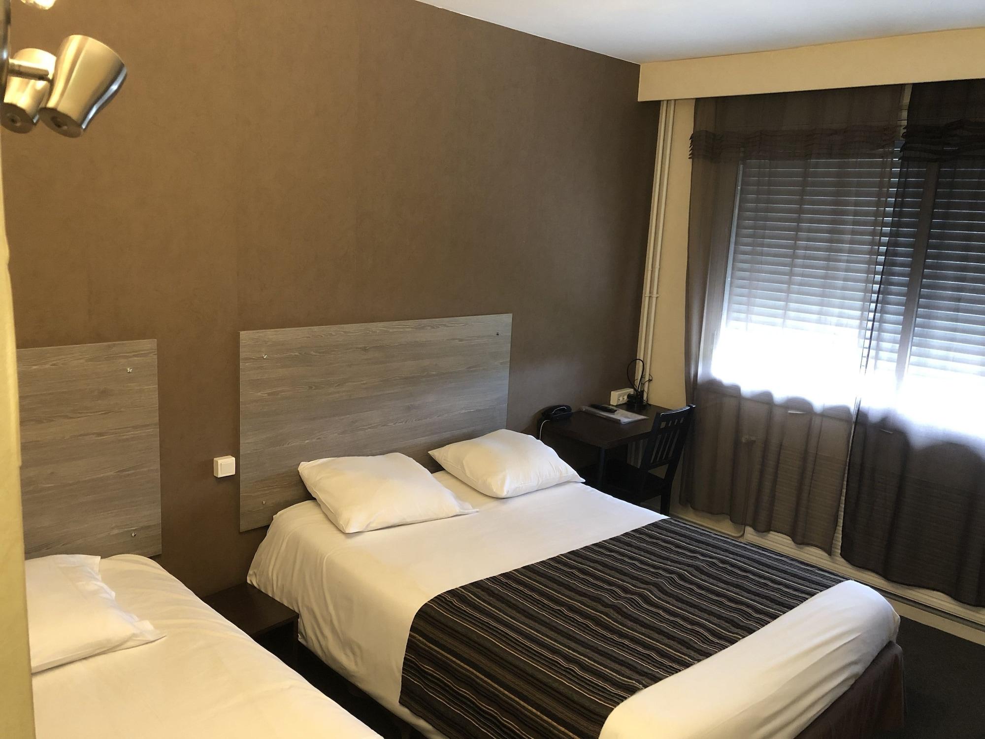 Adonis Lyon Est Hotel Artys Saint-Priest-en-Jarez Dış mekan fotoğraf