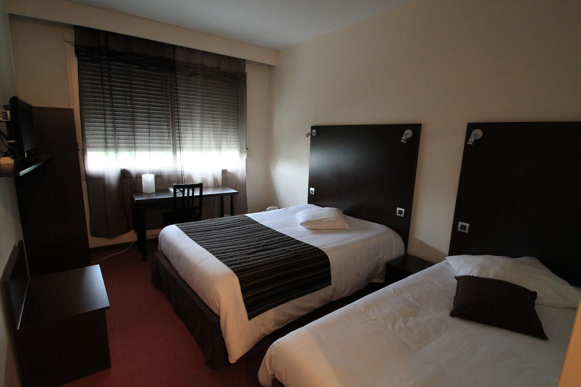 Adonis Lyon Est Hotel Artys Saint-Priest-en-Jarez Dış mekan fotoğraf