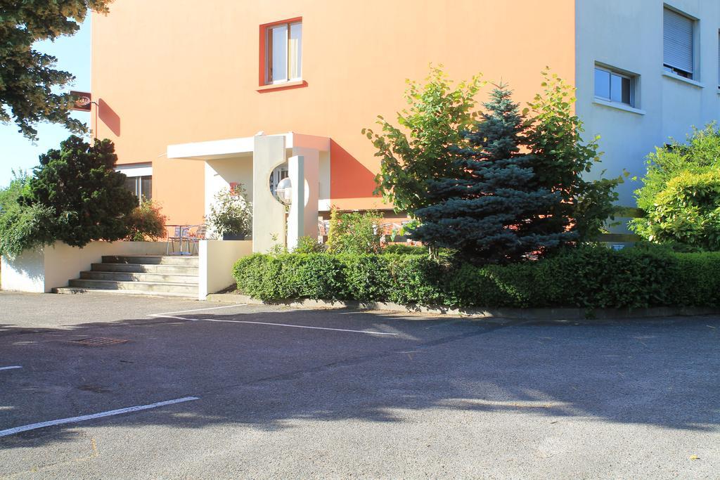 Adonis Lyon Est Hotel Artys Saint-Priest-en-Jarez Dış mekan fotoğraf