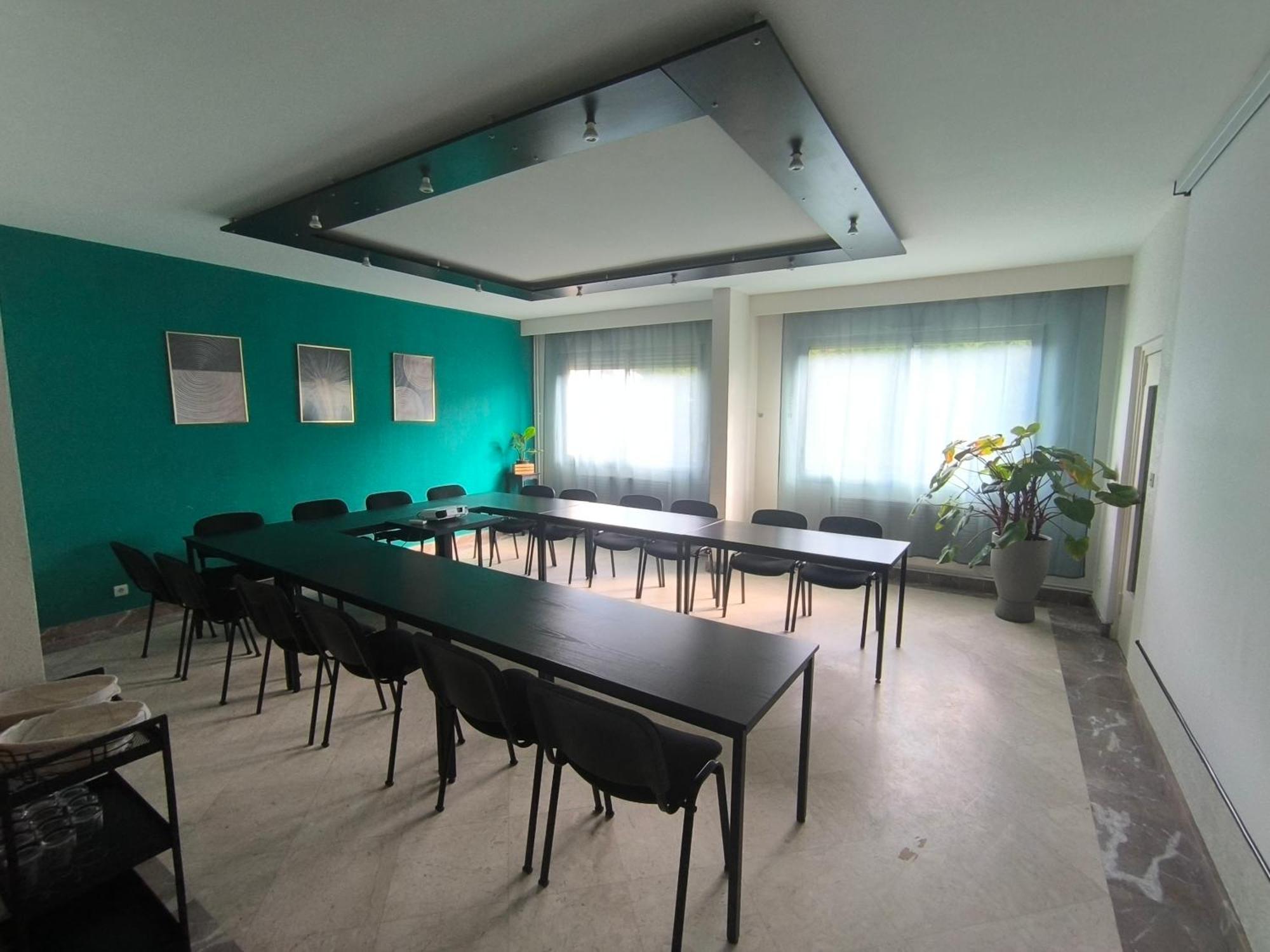 Adonis Lyon Est Hotel Artys Saint-Priest-en-Jarez Dış mekan fotoğraf